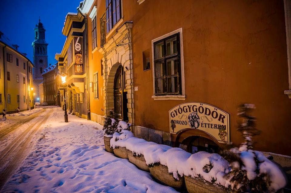 Belvárosi Erdész-lak Sopron Extérieur photo